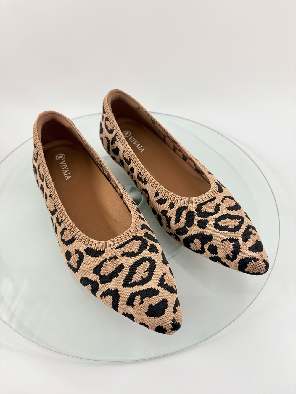 Vivaia Aria 5 Pointed Toe Slip On Ballet Flats Leopard Water Resistant Size 8